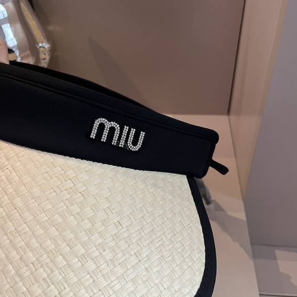 Miu Miu Hat MUH00180